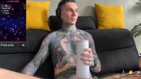    online show from October 11, 2025, 7:18 am