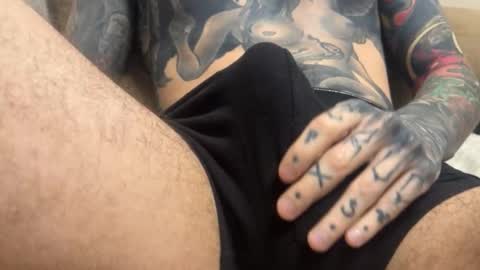 Snapshot of max_reaves chatting on February 27, 2026, 5:29 am online show from February 27, 2026, 5:29 am