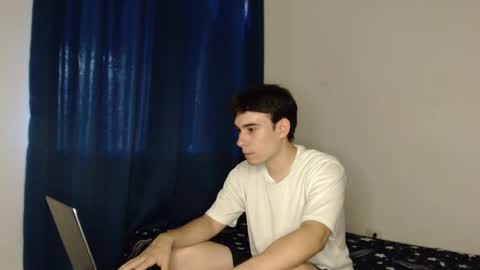 Snapshot of max_snow1616 chatting on October 12, 2025, 7:24 pm max_snow1616 online show from October 12, 2025, 7:24 pm