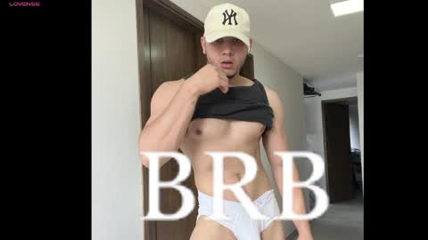 max_valiant1 online show from May 20, 2026, 11:05 am