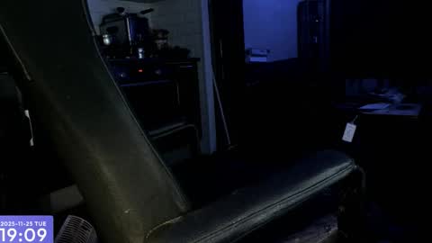 Maxel F online show from November 25, 2025, 6:08 pm