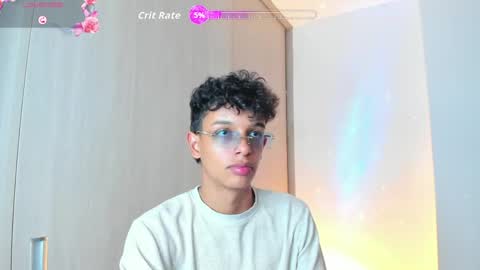 Snapshot of maxfrost1 chatting on May 16, 2026, 8:18 pm Max online show from May 16, 2026, 8:18 pm