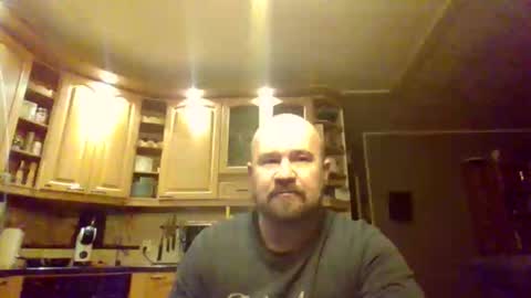 maxhunter online show from November 26, 2025, 6:20 pm