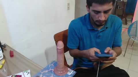 maxi dick online show from April 18, 2026, 5:17 pm