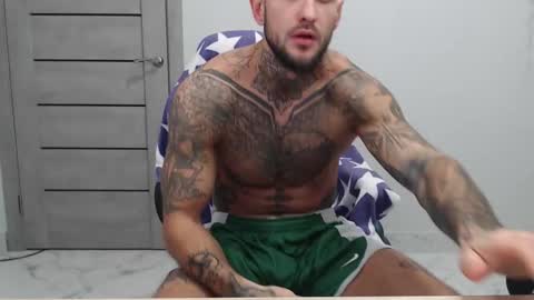 Snapshot of maxi_foxxx chatting on November 6, 2025, 7:09 am Maximus Fox online show from November 6, 2025, 7:09 am