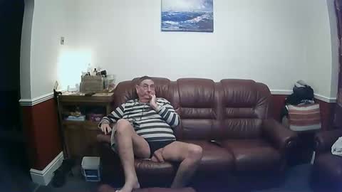 Snapshot of maxi_johnes chatting on January 8, 2025, 9:23 pm MAX online show from January 8, 2025, 9:23 pm