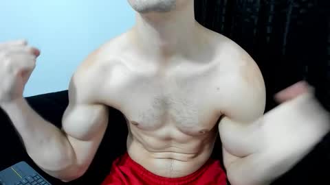 Snapshot of maxi_styles chatting on October 29, 2025, 11:06 pm Alex online show from October 29, 2025, 11:06 pm