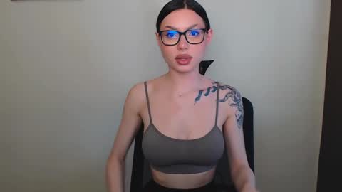 Joanna online show from March 10, 2025, 11:21 am