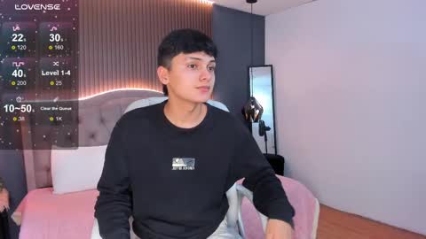 --  -- online show from November 8, 2025, 7:23 pm