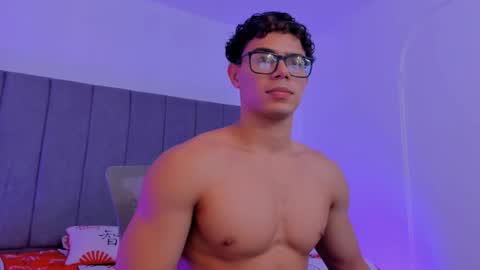 Maximus online show from October 29, 2025, 6:59 am