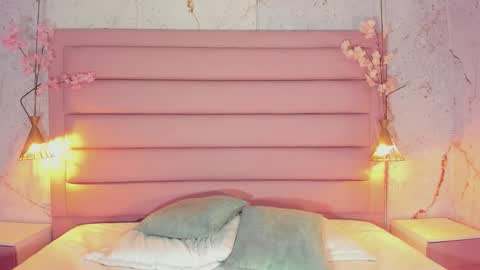 maxim online show from September 30, 2025, 3:00 am