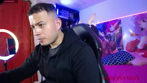 maximiliano6614 online show from November 24, 2025, 2:55 am