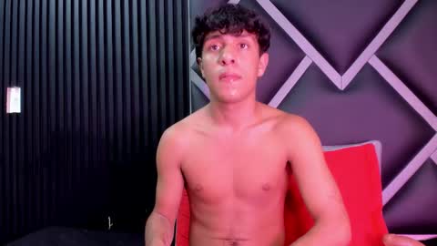 Snapshot of maximiliano_jam chatting on November 16, 2025, 1:00 am maxi online show from November 16, 2025, 1:00 am