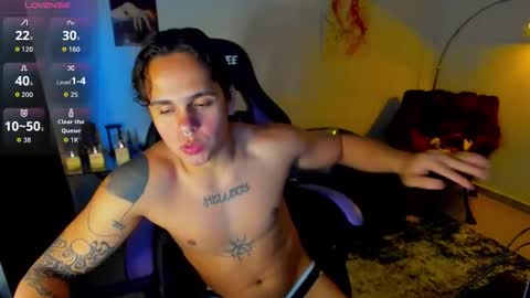 Snapshot of maximiliano_scoott_ chatting on December 16, 2025, 8:47 pm maximiliano_scoott_ online show from December 16, 2025, 8:47 pm