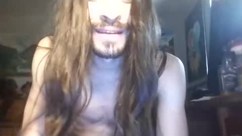 maximillianpayan95 online show from May 13, 2026, 3:31 pm