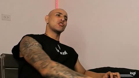 Maximo online show from January 9, 2026, 12:57 am