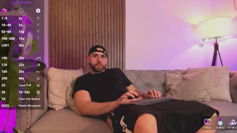 Maximo Wolf online show from February 9, 2026, 9:41 pm