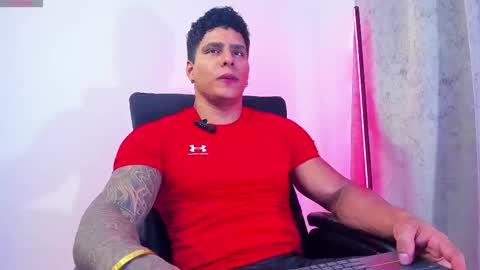 Maximoscott online show from February 28, 2025, 6:09 pm