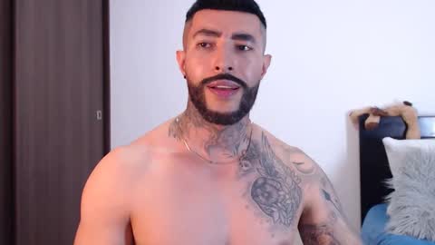 Snapshot of maximus_golden chatting on February 14, 2025, 6:34 am Independent Model online show from February 14, 2025, 6:34 am