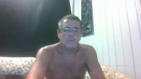 Snapshot of maximus_oreally chatting on December 31, 2024, 7:31 am Max online show from December 31, 2024, 7:31 am