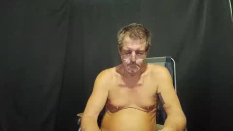 Snapshot of maximus_oreally chatting on January 27, 2025, 9:55 pm Max online show from January 27, 2025, 9:55 pm