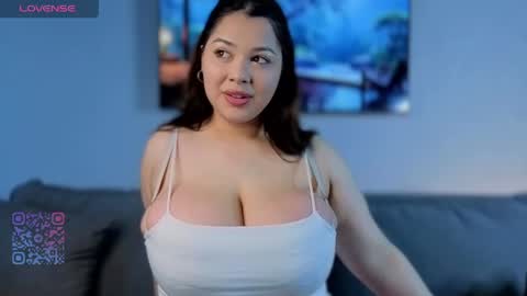 Monica online show from May 30, 2026, 3:47 am