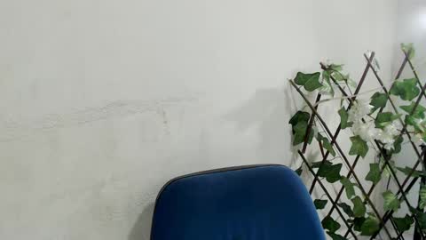 maxinesex_ online show from February 14, 2025, 5:03 pm