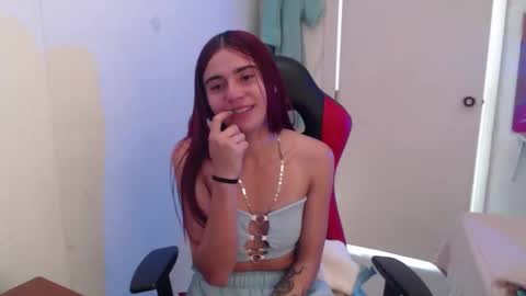 maxinesex_ online show from February 25, 2026, 2:05 pm