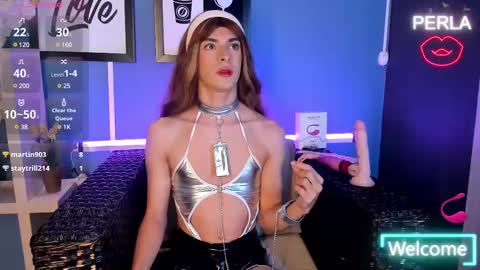 Maxi Rogers online show from February 25, 2025, 2:00 pm