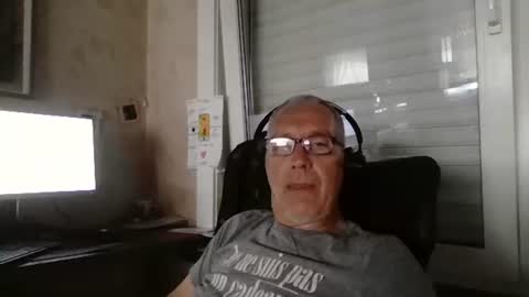 maxou569 online show from August 5, 2026, 8:28 am