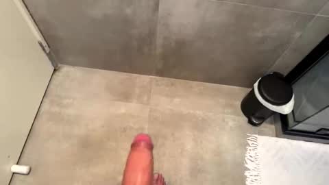 Snapshot of maxpowers1880 chatting on November 8, 2025, 9:09 am maxpowers1880 online show from November 8, 2025, 9:09 am