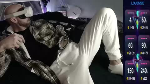 MaxRouger online show from October 10, 2025, 12:42 am