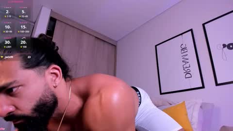 Max online show from March 11, 2026, 1:00 am