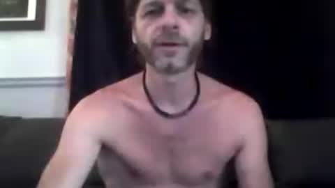 Snapshot of maxthewolf chatting on July 15, 2026, 6:57 pm MaxTheWolf online show from July 15, 2026, 6:57 pm