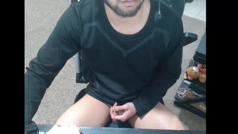 Snapshot of maxvirya3 chatting on March 3, 2026, 5:02 am max online show from March 3, 2026, 5:02 am