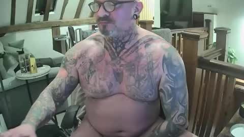 Snapshot of maxwell4876 chatting on February 24, 2025, 8:36 pm maxwell4876 online show from February 24, 2025, 8:36 pm