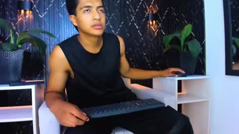 Max Wyatt online show from July 12, 2026, 7:16 pm