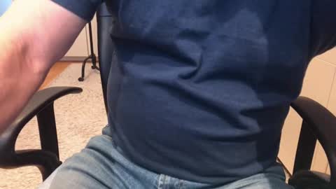 Max online show from November 4, 2025, 7:07 am