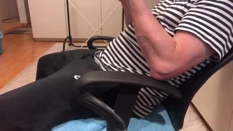 Max online show from December 19, 2025, 5:25 am