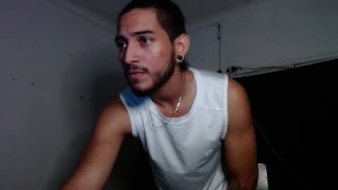 Snapshot of maxximus_10 chatting on January 2, 2025, 7:44 am maxximus_10 online show from January 2, 2025, 7:44 am