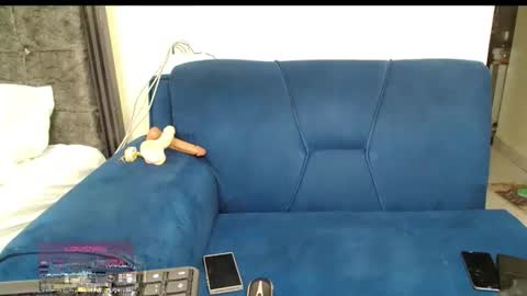 maxxinepetite online show from May 12, 2026, 9:12 pm