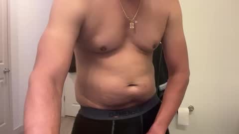 Snapshot of maxxx4242 chatting on February 21, 2026, 8:15 am maxxx4242 online show from February 21, 2026, 8:15 am