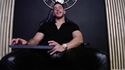 Snapshot of maxxxpowerful chatting on December 21, 2024, 2:19 am maxxxpowerful online show from December 21, 2024, 2:19 am