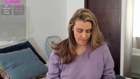 Victoria online show from October 14, 2025, 8:42 pm