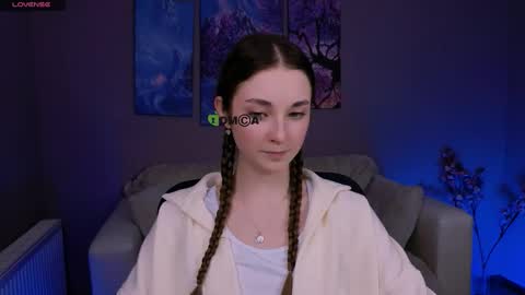 Snapshot of maya_crystal chatting on January 7, 2026, 8:11 pm Maya online show from January 7, 2026, 8:11 pm