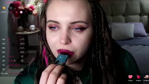 Maya Mils online show from December 17, 2024, 4:23 am