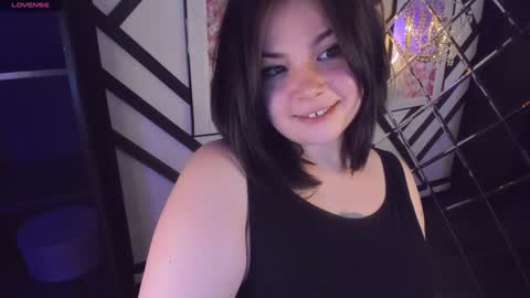 Woman online show from January 17, 2025, 9:49 am