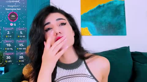 Snapshot of maya_rogerss chatting on October 16, 2025, 2:40 pm Maya online show from October 16, 2025, 2:40 pm