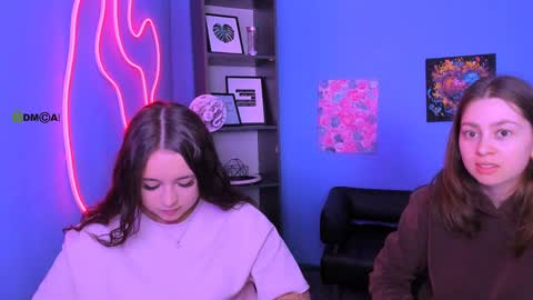 Maya online show from April 8, 2026, 8:03 am