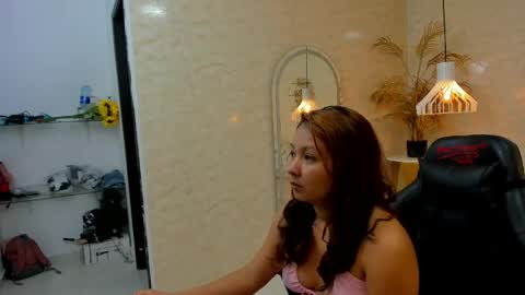 Maya Naughty  online show from April 25, 2026, 11:35 am